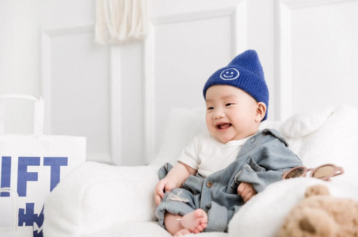 晋城4个月宝宝干呕 晋城4个月宝宝干呕